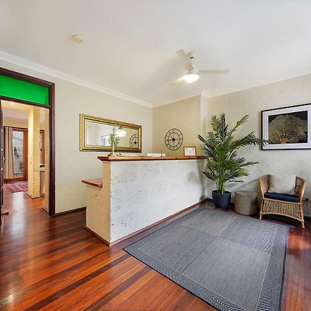 Fremantle Port Mill Bed & Breakfast - Unique Accommodation Экстерьер фото