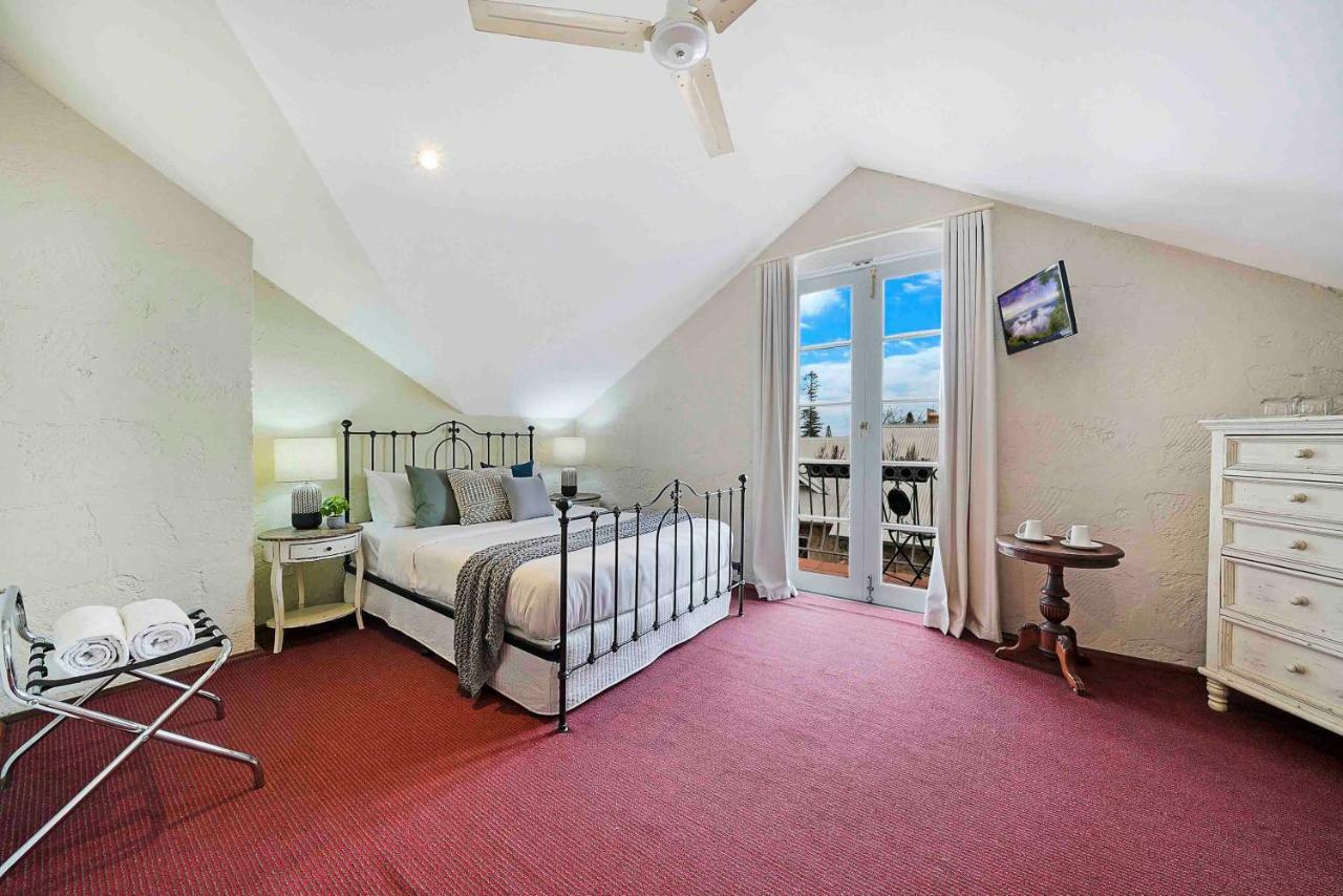 Fremantle Port Mill Bed & Breakfast - Unique Accommodation Экстерьер фото