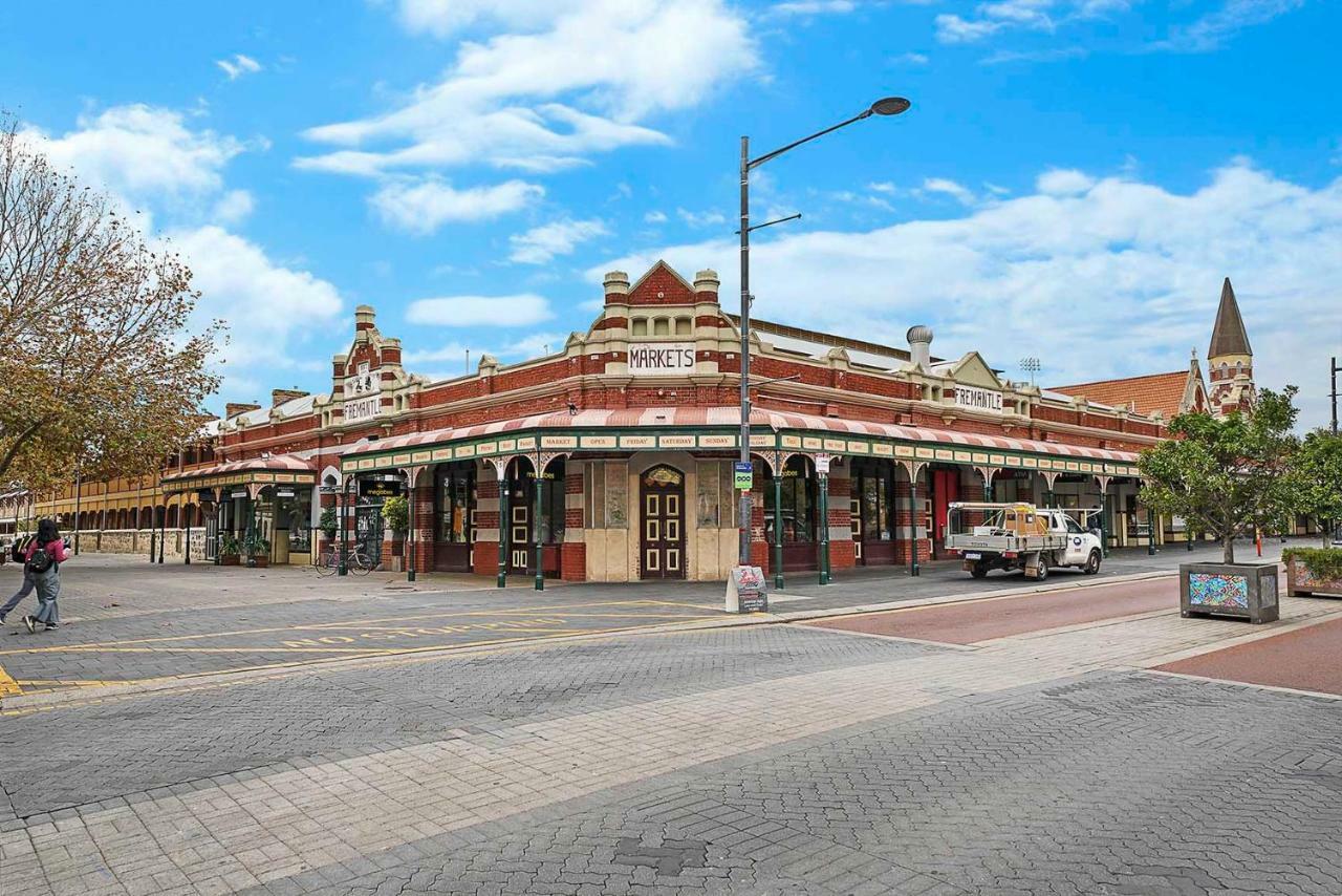 Fremantle Port Mill Bed & Breakfast - Unique Accommodation Экстерьер фото