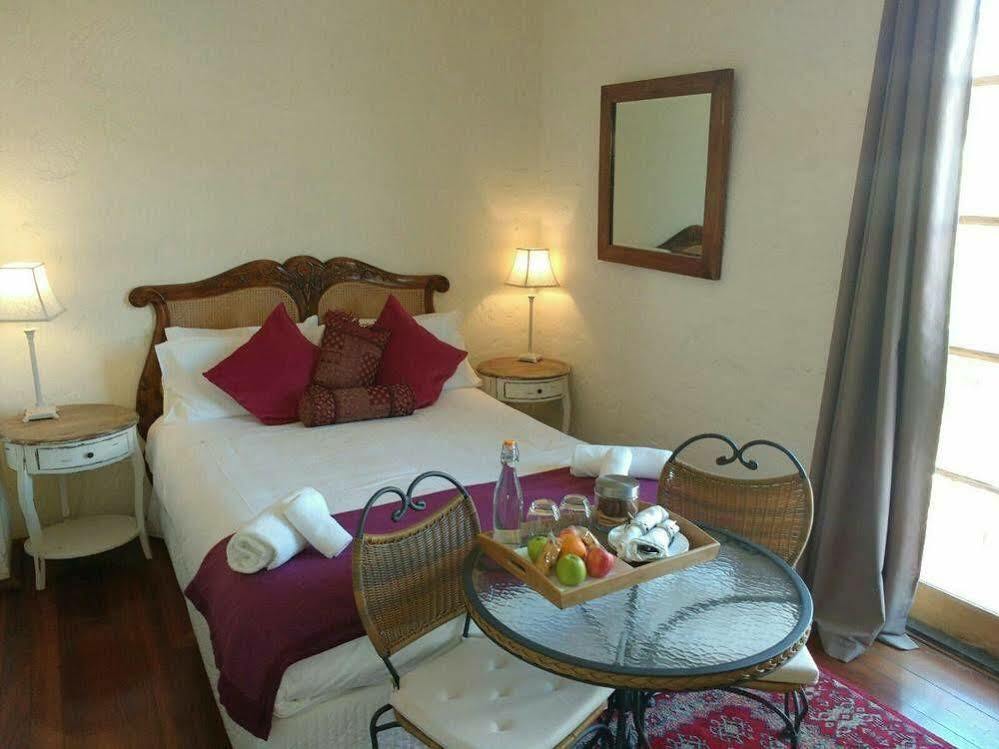 Fremantle Port Mill Bed & Breakfast - Unique Accommodation Экстерьер фото